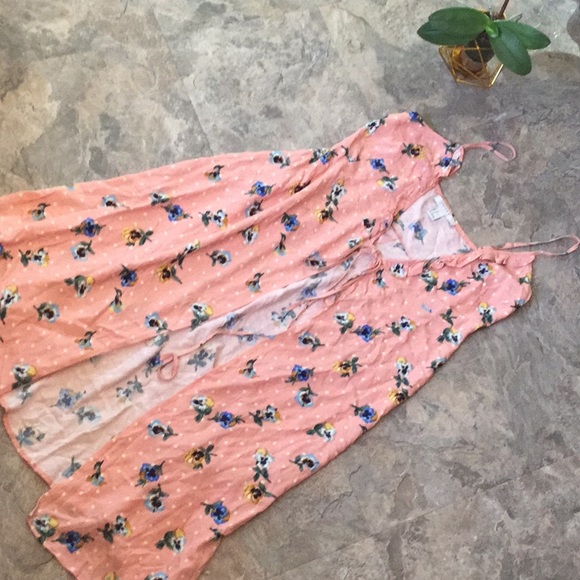 Pink floral wrap tie ruffle dress - Picture 7 of 8